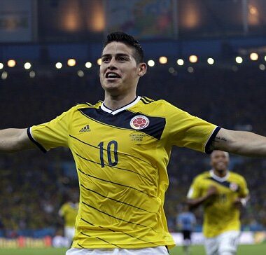 article-0-1f3a50bb00000578-104_634x364